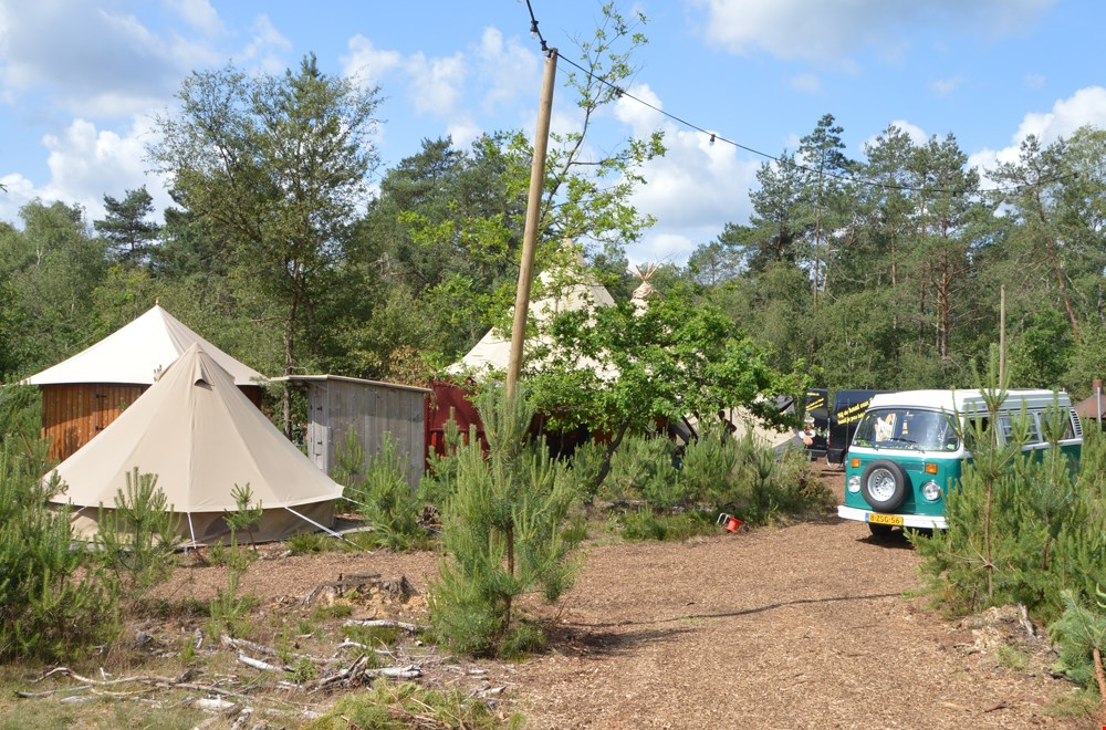 Even rondkijken bij Glamp Outdoor Camp Even rondkijken bij Glamp Outdoor Camp